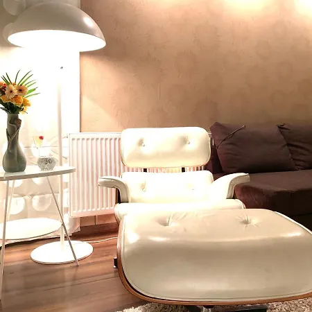 Orchidea Apartman Apartment
